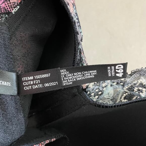 Torrid NWT Lightly Lined Everyday Wire-Free Bra Floral 360° Back Smoothing 46D - Picture 10 of 11